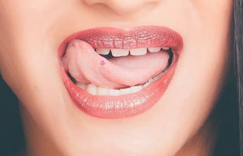 เจ็บลิ้น (Sore Tongue) : อาการ สาเหตุ การรักษา