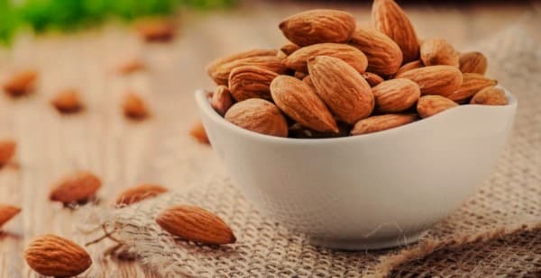 ประโยชน์ของอัลมอนด์ (Health Benefits of Almond)