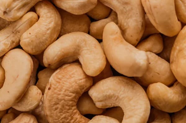 เม็ดมะม่วงหิมพานต์ (Benefits of Cashew Nuts)
