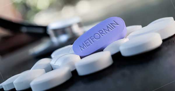 เมทฟอร์มิน (Metformin) : วิธีใช้ และข้อควรระวัง